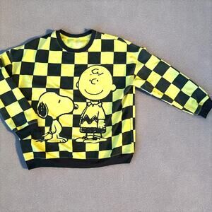 Checkered Pullover Black and Yellow Checkered Snoopy Sweatshirt Large